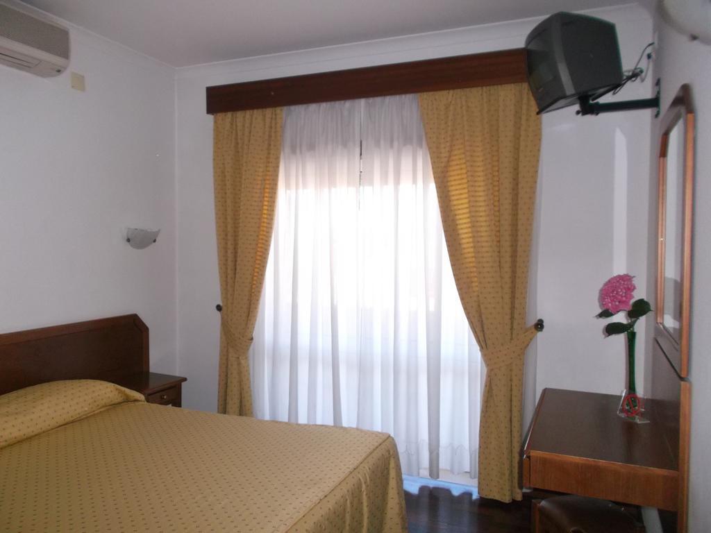 Готель Residencial Santa Clara Фатіма Номер фото
